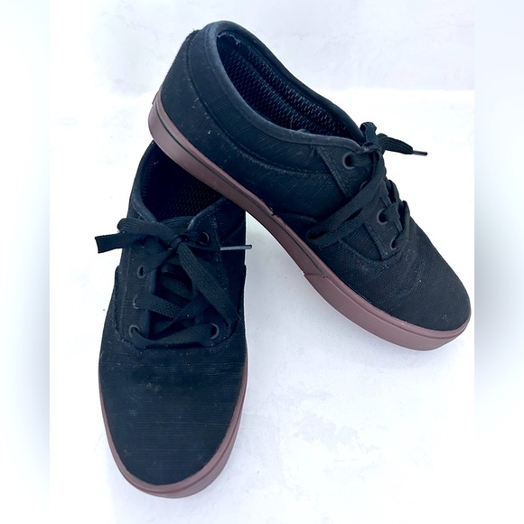 NWOB! ORIGINAL 9Os VINTAGE! Etnies Jameson Skateshoe Viva Las Stupidas Women 6.5 - Picture 1 of 11